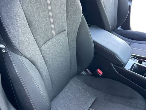 Used 2025 Honda Accord Sport image 16