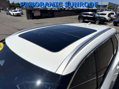 Used 2021 Nissan Rogue SV w/ Premium Package AWD/4WD image 11