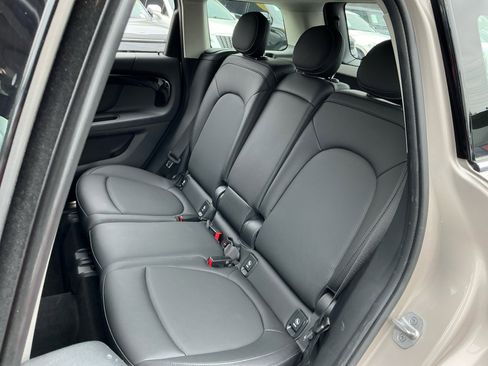 Used 2024 MINI Cooper Countryman S FWD image 18