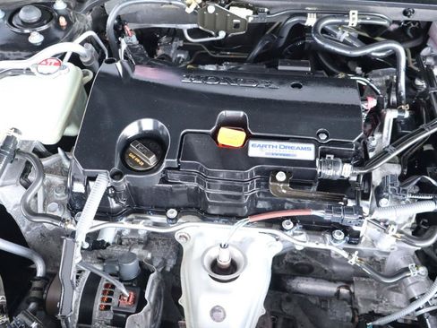 Used 2018 Honda Civic LX image 39