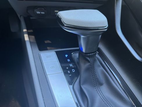 Used 2023 Hyundai Elantra SEL w/ Cargo Package image 21