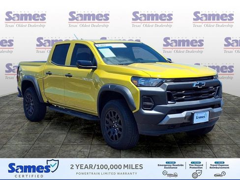 Used 2024 Chevrolet Colorado Trail Boss w/ Advanced Trailering Package AWD/4WD image 1