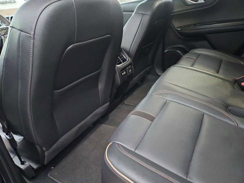 Certified 2022 Chevrolet Blazer Premier w/ Enhanced Convenience Package image 18