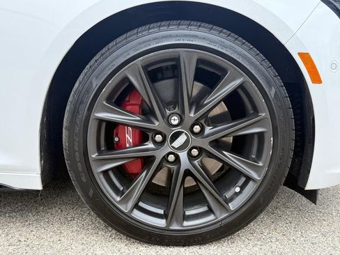 Used 2025 Cadillac CT5 V RWD image 10