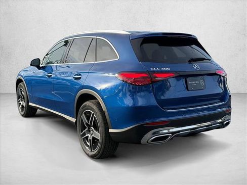 New 2026 Mercedes-Benz GLC 300 4MATIC image 2