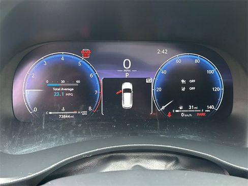 Used 2023 Toyota Highlander Limited image 24