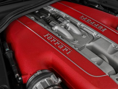Certified 2021 Ferrari 812 GTS RWD image 16