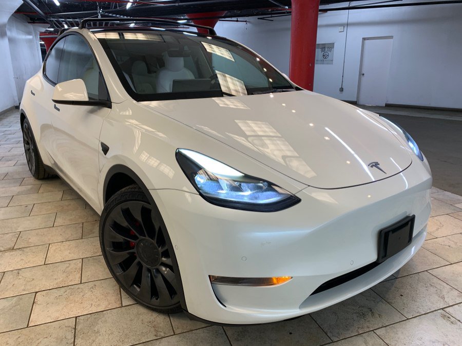 Used 2021 Tesla Model Y Performance AWD/4WD image 3