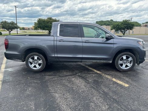 Used 2025 Honda Ridgeline RTL image 4