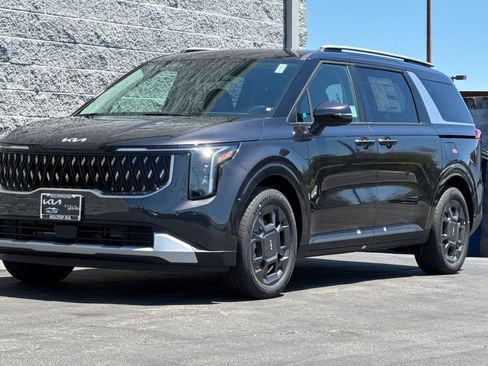 New 2026 Kia Carnival EX FWD image 8
