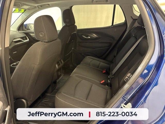 Used 2022 GMC Terrain SLE w/ Driver Convenience Package AWD/4WD image 28