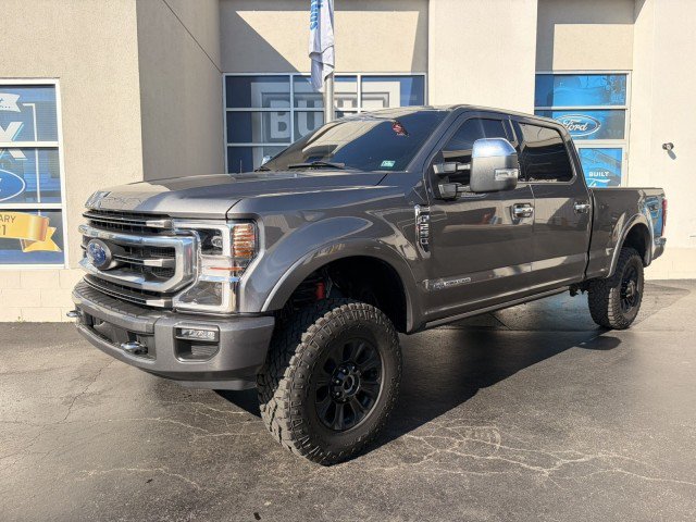 Used 2022 Ford F250 Platinum w/ Tremor Off-Road Package AWD/4WD image 3