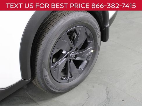 New 2026 Nissan Rogue SV w/ Cold Weather Package AWD/4WD image 9