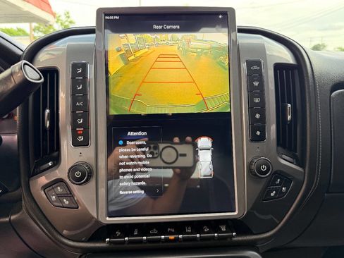 Used 2017 GMC Sierra 2500 Denali w/ Duramax Plus Package image 29