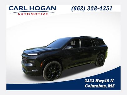 Used 2024 Chevrolet Traverse RS