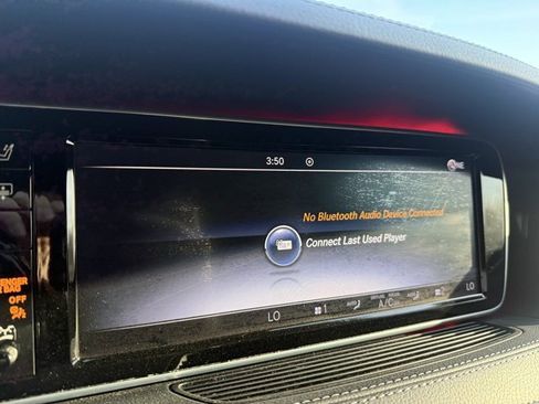 Used 2017 Mercedes-Benz S 550 4MATIC Sedan image 18