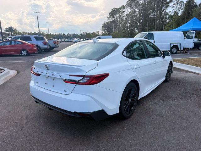 Used 2025 Toyota Camry SE FWD image 17