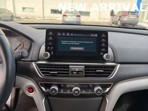 Used 2018 Honda Accord EX-L image 5