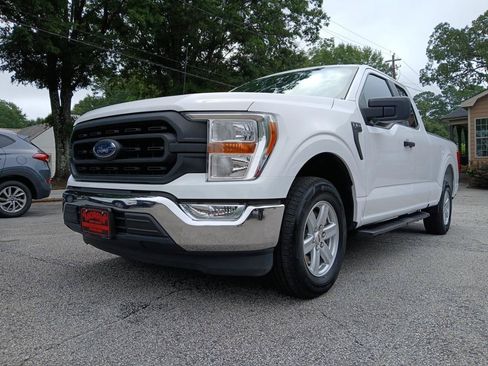 Used 2022 Ford F150 XL w/ Equipment Group 101A High RWD image 2