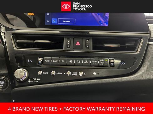 Used 2024 Lexus ES 350 w/ Accessory Package (Z1) FWD image 27