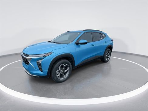 New 2026 Chevrolet Trax LT w/ LT Convenience Package image 4