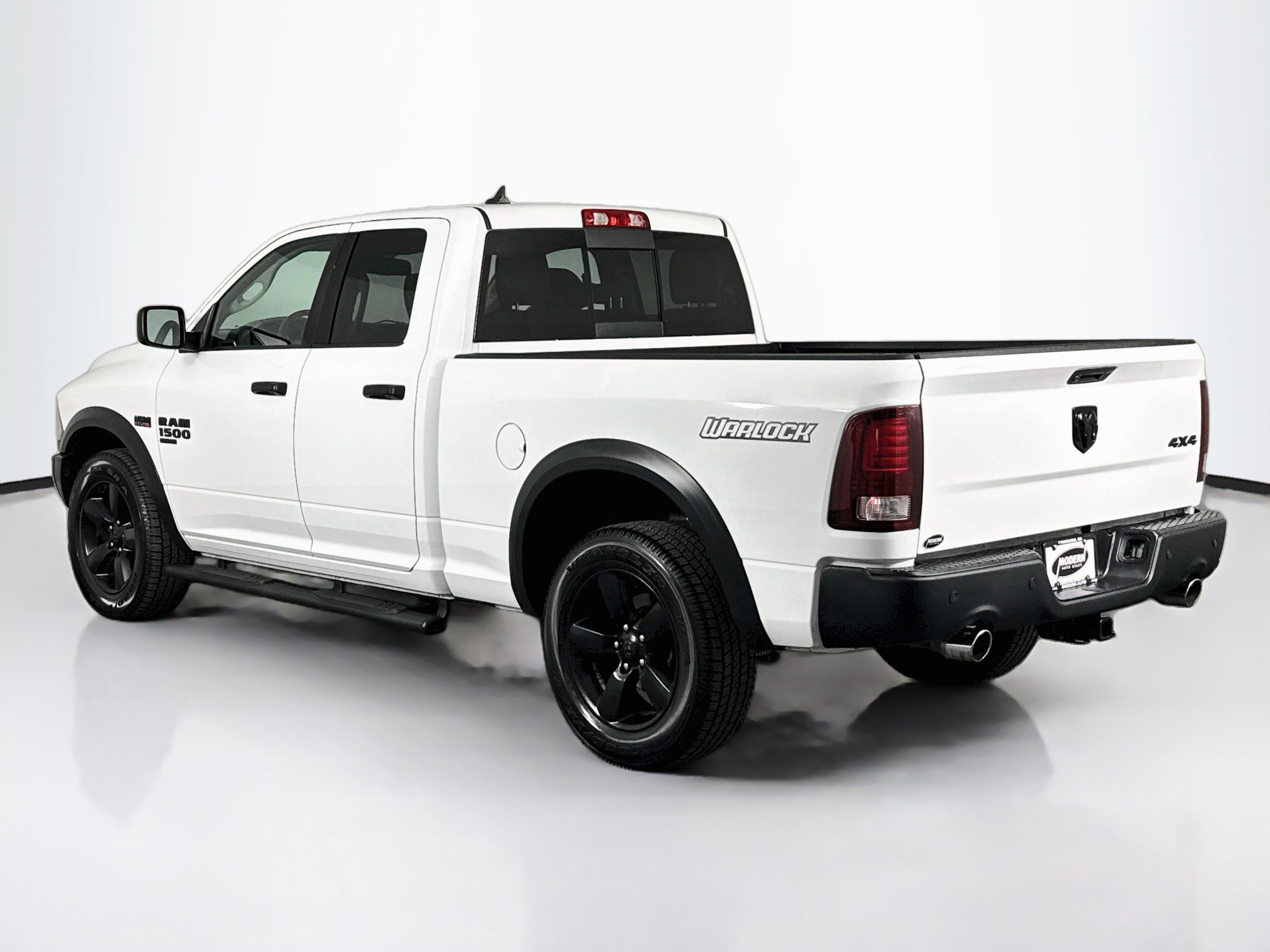 Used 2020 RAM 1500 Classic SLT AWD/4WD image 13