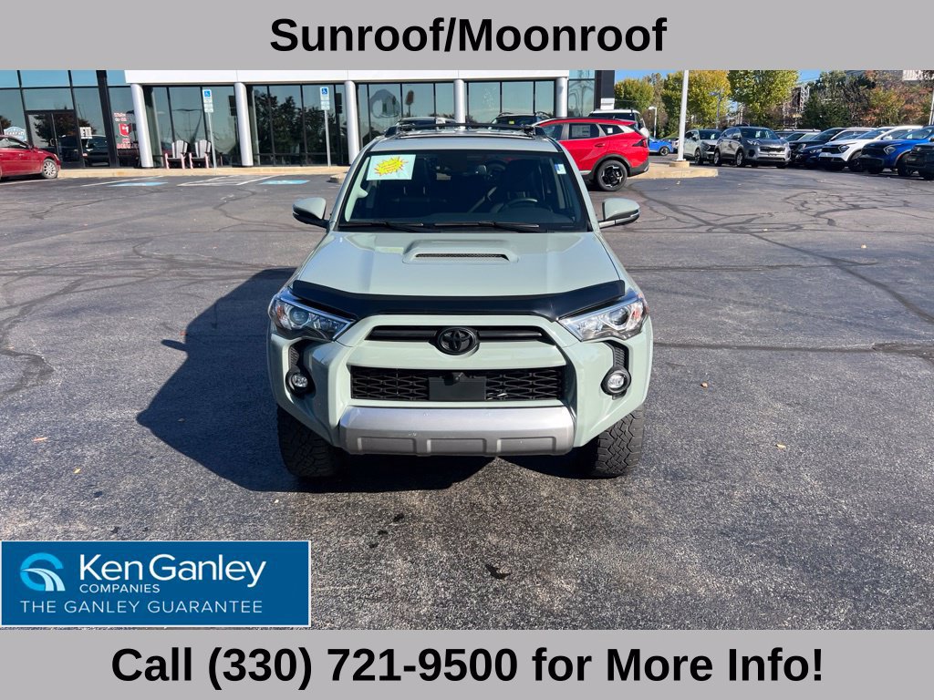Used 2022 Toyota 4Runner TRD Off-Road Premium w/ TRD Black Wheel Package (TMS) AWD/4WD image 4