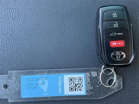 Used 2026 Toyota Camry SE image 27