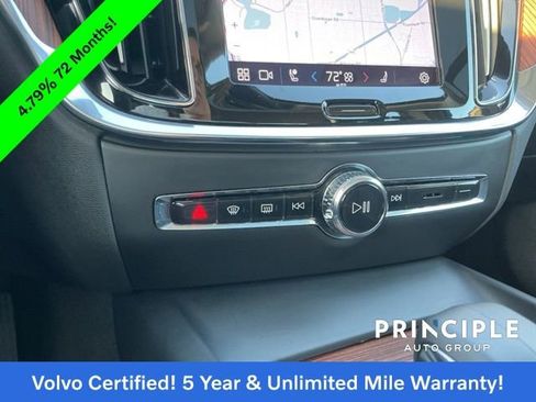 Certified 2024 Volvo S60 B5 Plus w/ Climate Package image 18