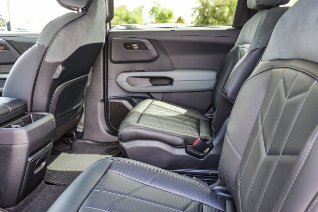 Used 2027 Kia Telluride X-Line SX Prestige AWD/4WD image 12