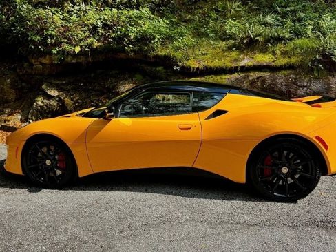 Used 2017 Lotus Evora 400 image 3