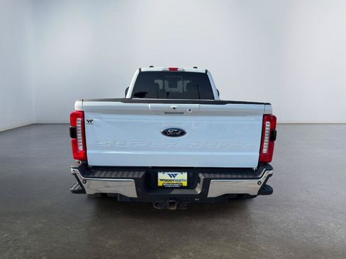 Used 2023 Ford F350 Lariat AWD/4WD image 4