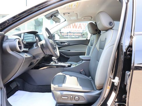 New 2026 Chevrolet Trax ACTIV w/ Driver Confidence Package FWD image 12