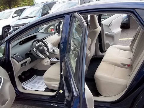 Used 2014 Toyota Prius Three FWD image 7