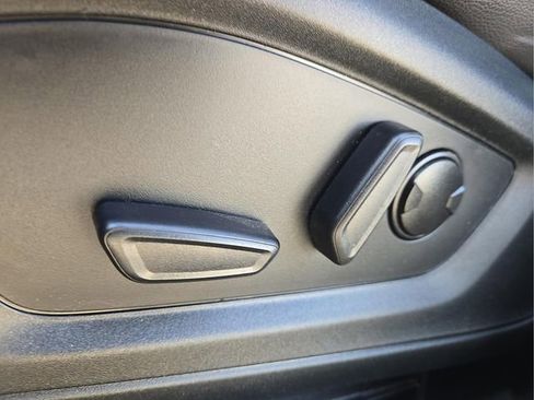 Used 2022 Ford Explorer ST w/ Equipment Group 401A image 24