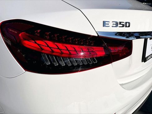 Used 2022 Mercedes-Benz E 350 Sedan image 21
