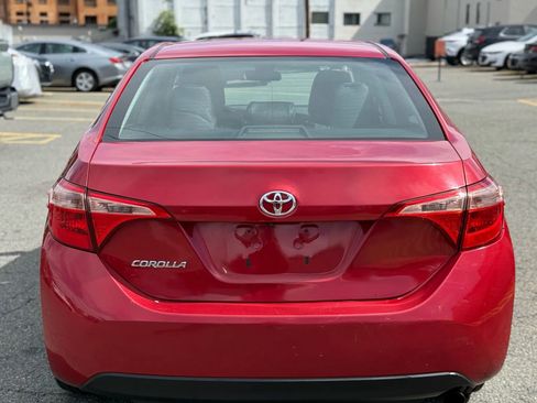 Used 2018 Toyota Corolla LE image 13