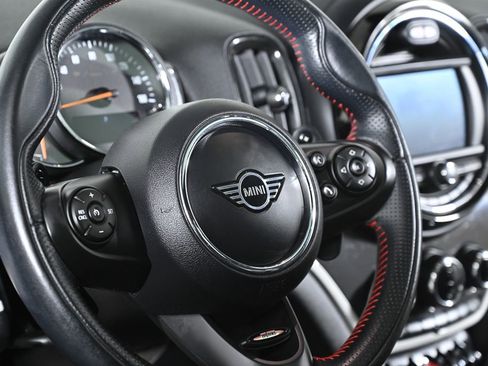 Used 2019 MINI Cooper Countryman S image 12