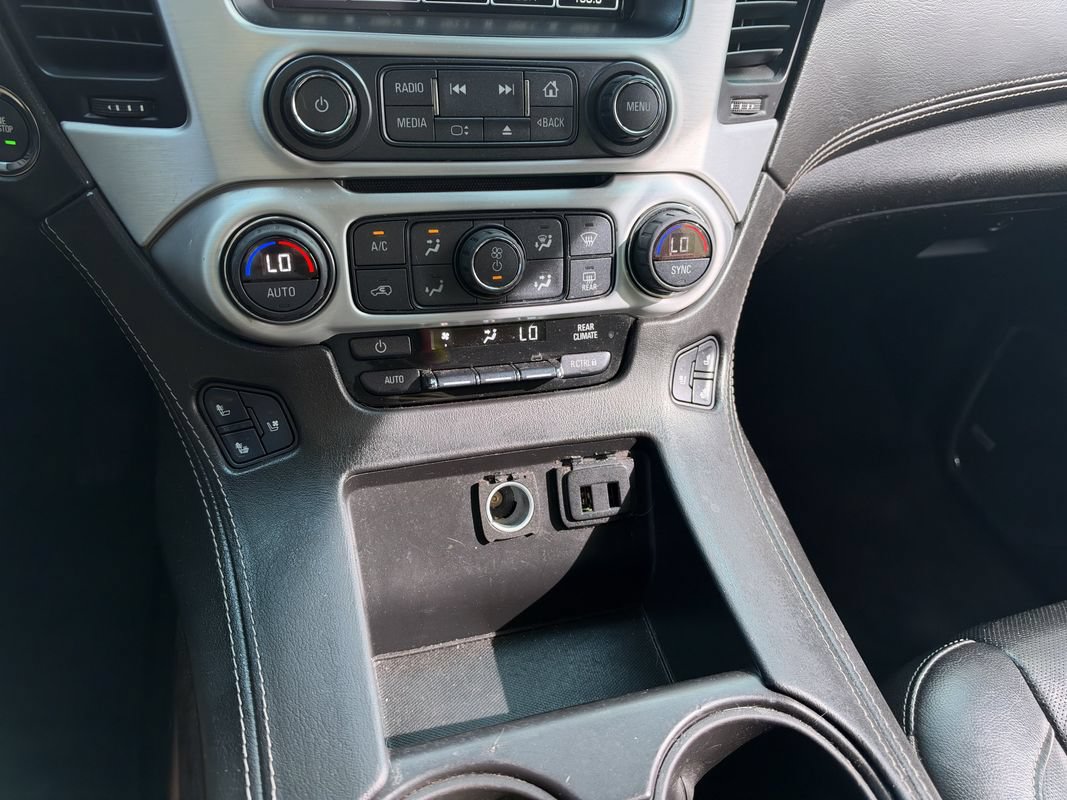 Used 2019 GMC Yukon XL SLT AWD/4WD image 19