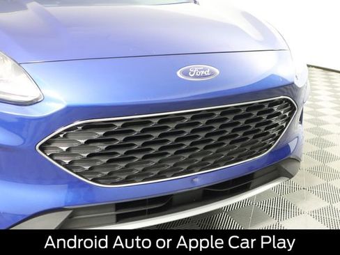 Certified 2022 Ford Escape SE image 16