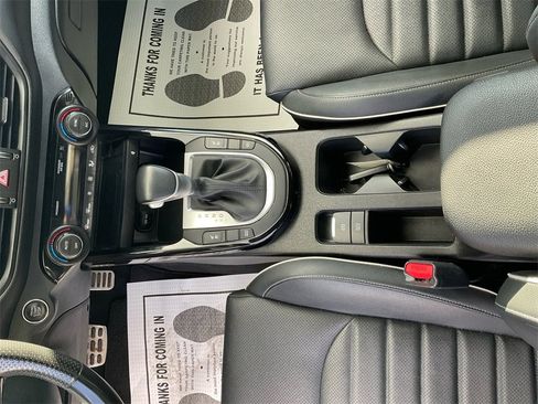 Used 2023 Kia Forte GT-Line w/ GT-Line Premium Package image 17