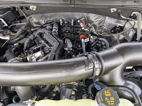 New 2026 Ford Expedition Max Platinum image 15