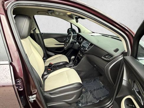 Used 2018 Buick Encore Sport Touring w/ Safety Package FWD image 15