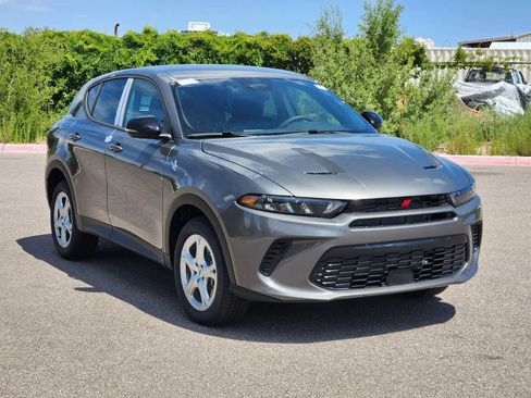 New 2025 Dodge Hornet GT w/ Cold Weather Group image 3