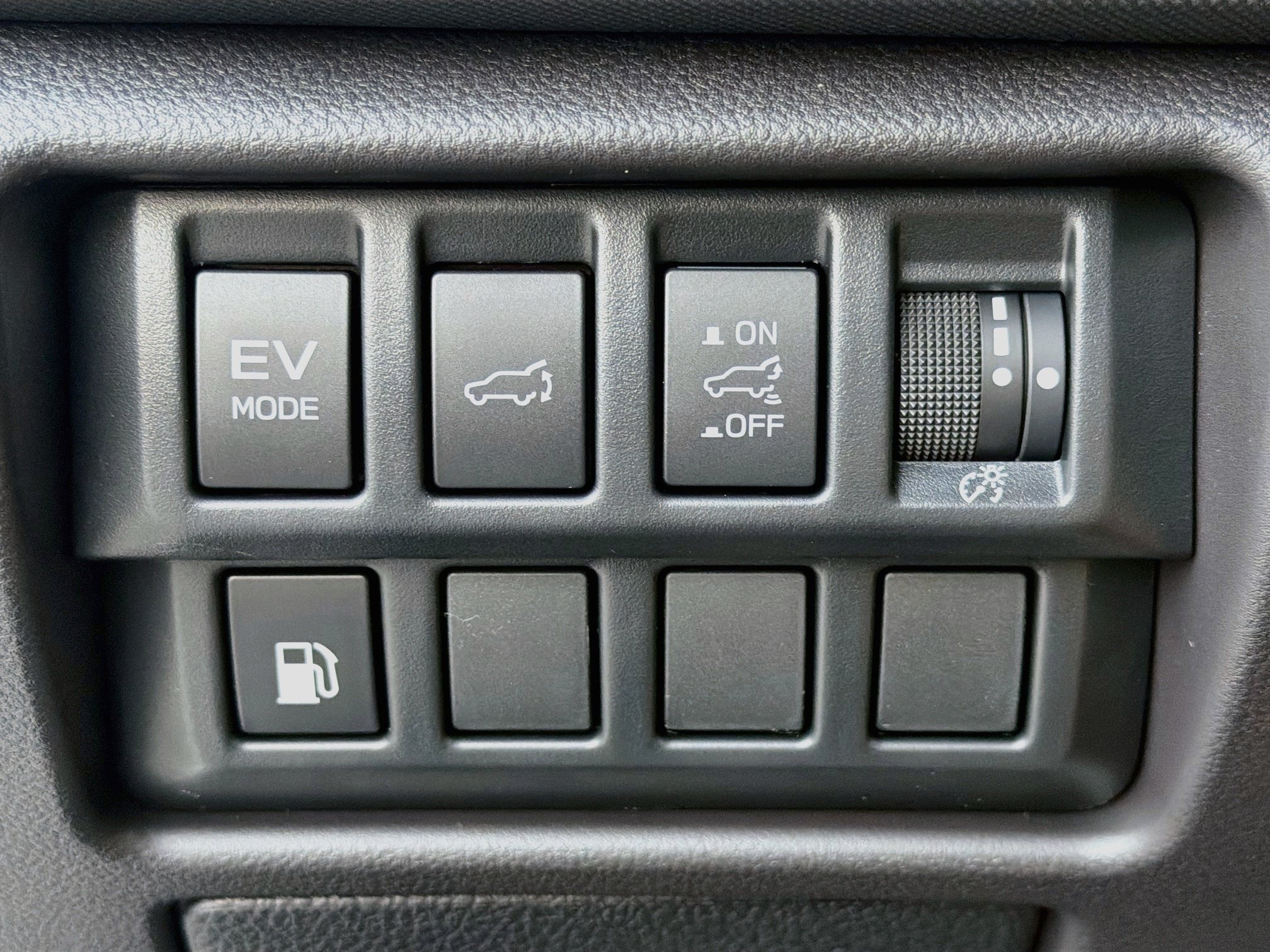 New 2026 Subaru Forester Premium AWD/4WD image 36