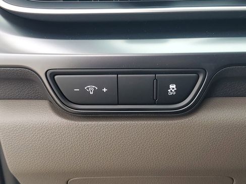 New 2026 Kia Carnival FWD image 19