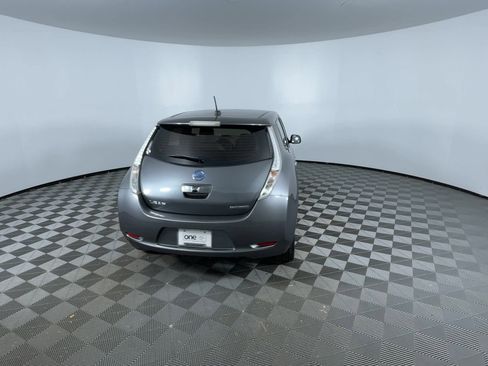 Used 2015 Nissan Leaf SV w/ LED & Quick Charge Package image 8