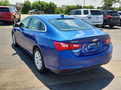 Used 2023 Chevrolet Malibu LT image 3