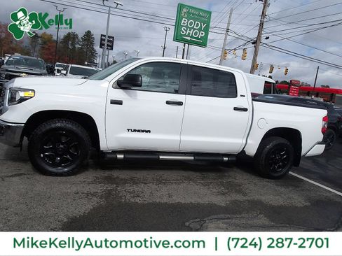 Used 2020 Toyota Tundra 4x4 CrewMax image 4