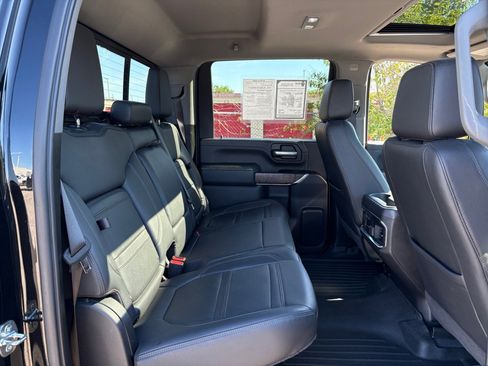 Used 2023 GMC Sierra 2500 Denali w/ Denali Ultimate Package AWD/4WD image 29